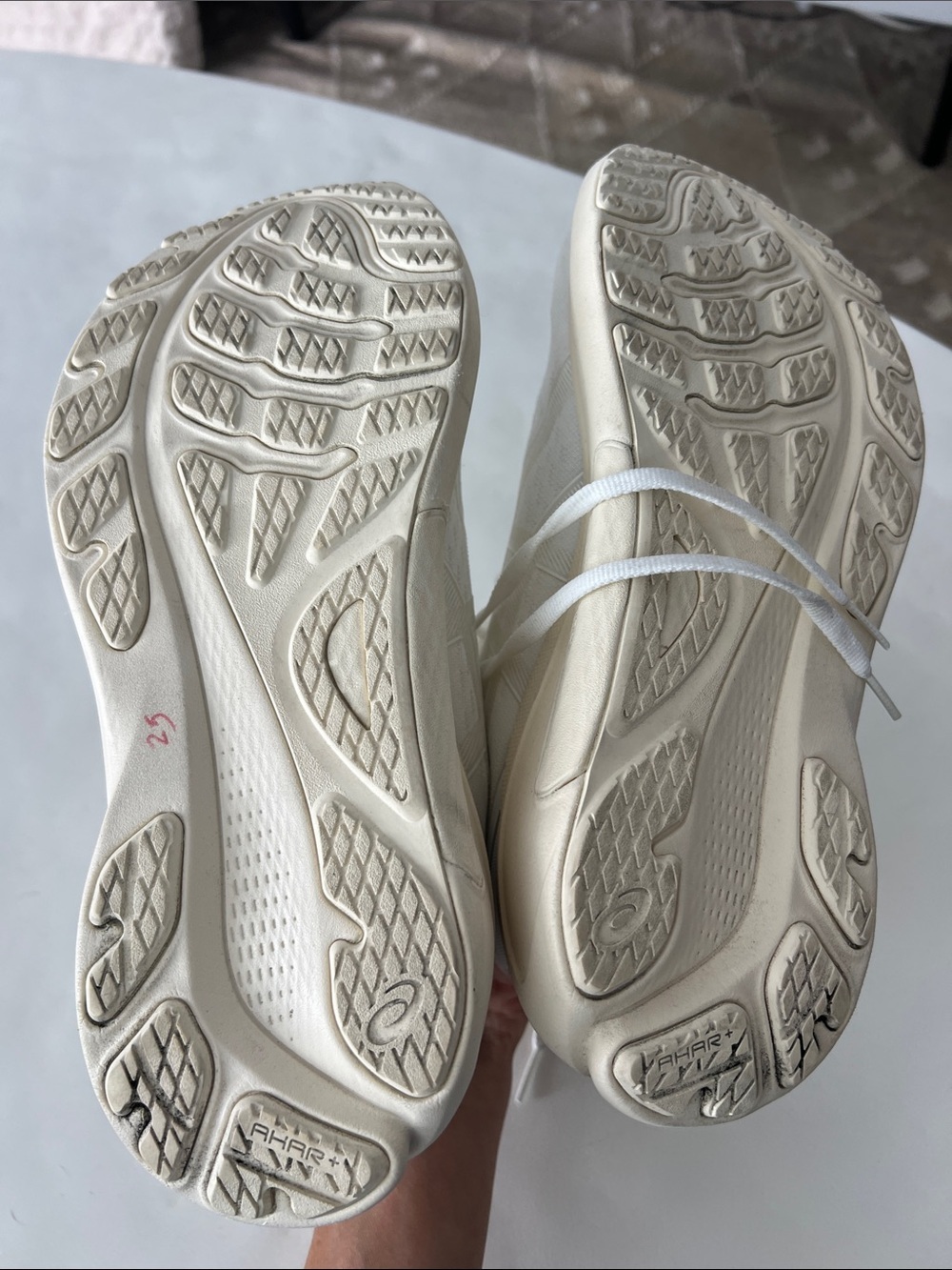 Asics Gel Kayano 30 White / White Running Shoes Men's 8.5 - Picture 13 of 13
